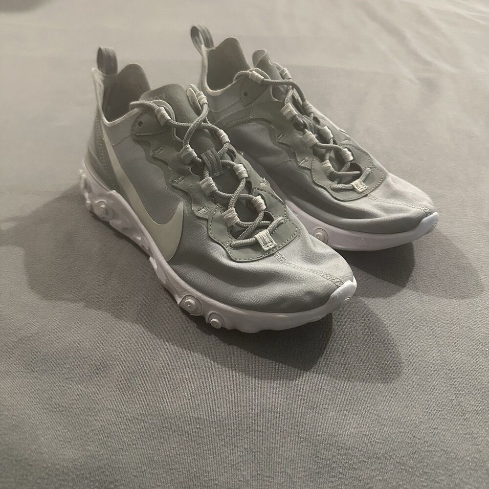 Nike React Element 55 Mica Green Running Sneakers Womens 8.5 Low Top BQ2728-300